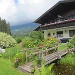 Guest house Gaestehaus Scharler Neukirchen am Grossvenediger