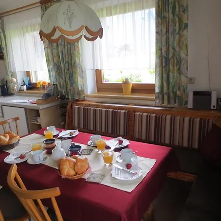 Vendégház Gaestehaus Scharler Neukirchen am Großvenediger