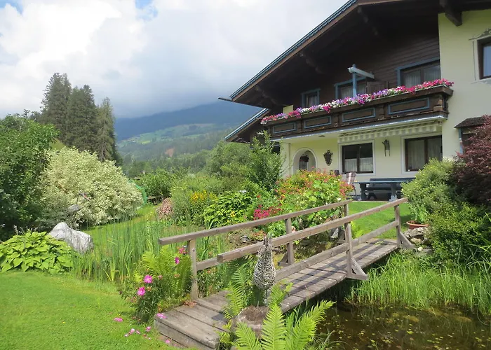 بيت ضيافة Gaestehaus Scharler Neukirchen am Großvenediger